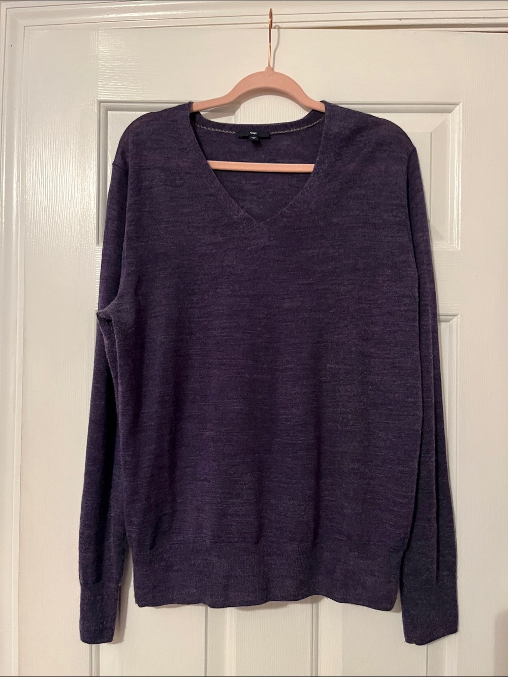 V-Neck Lightweight Wool Blend Sweater in Purple Heather